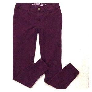 American Eagle Maroon Jegging